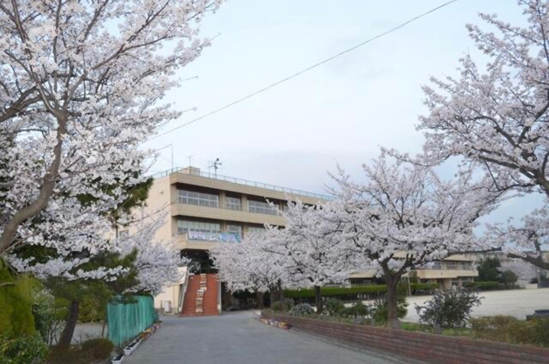 三郷 市立 彦糸 中学校